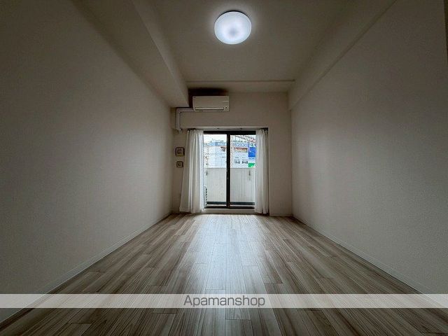 セレニテ京橋クレアの内装写真