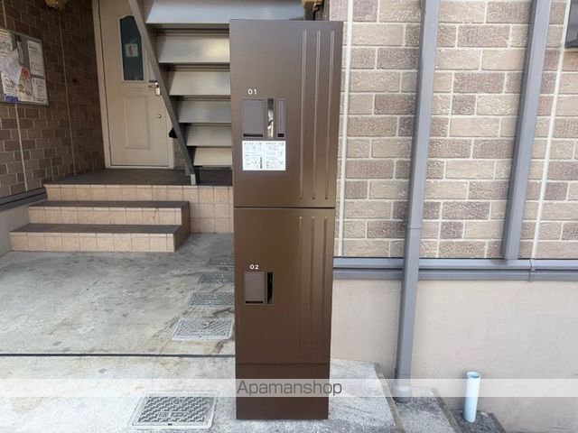 ライフステージIIの玄関写真