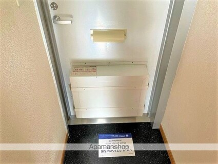 レオパレス鶴見三ツ池公園[1K/20.28m2]の玄関