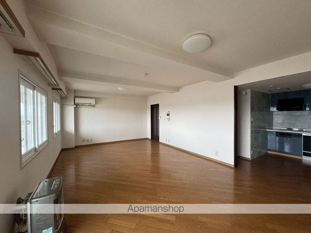 ホワイトパレス[4LDK/122.04m2]の内装1
