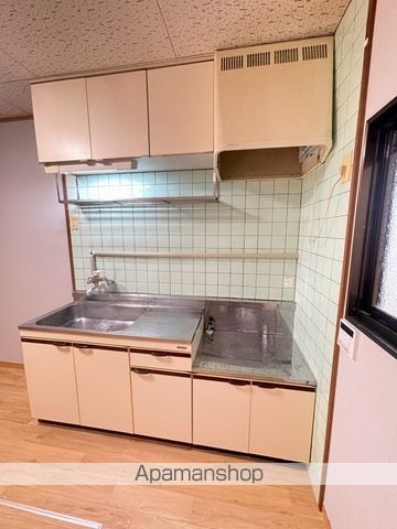 ブレストハウス御堀の内装写真