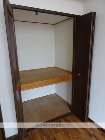 ホワイトキャッスル遠見塚7番館の内装写真