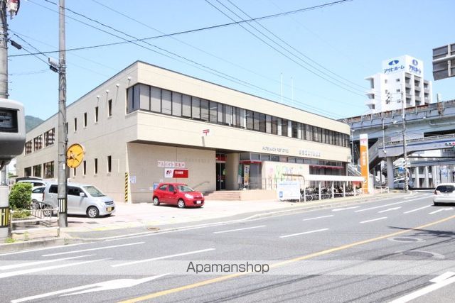 広島電鉄宮島線 楽々園駅 徒歩12分 3階建 築13年の周辺写真