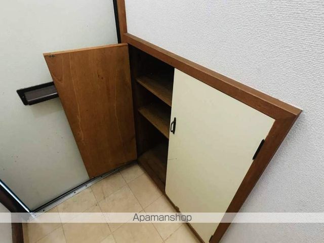 コーポライスナースリィの内装写真