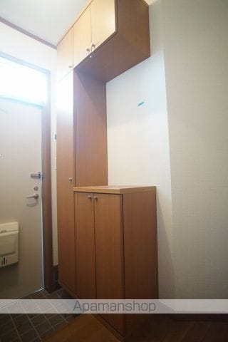 パインツリーBの内装写真