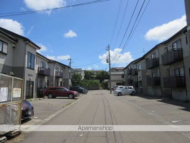 越後線 寺尾駅 徒歩15分 2階建 築30年の外観写真