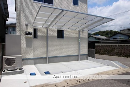 エスグラント三園町[2LDK/68.3m2]の共用部