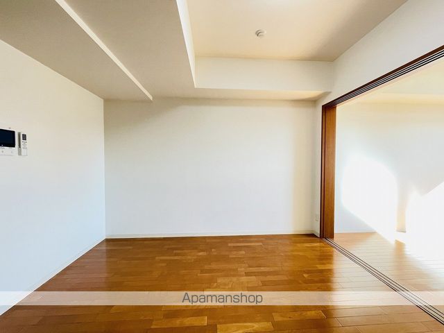 プラウランド堀田の内装写真