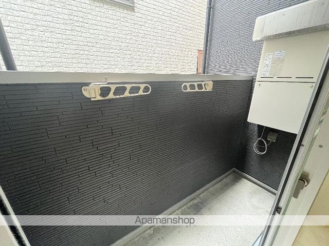 アプロ—ゼの内装写真