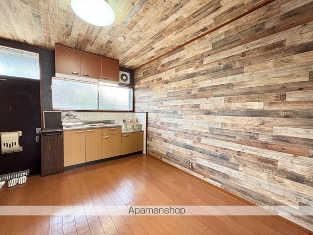 アジュール塩冶南の内装写真