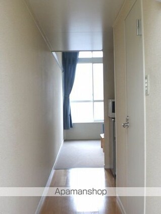レオパレスＶａｓｔｌａｎｄ[1K/20.28m2]の玄関