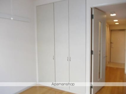 ヴェント氷川台[1K/25.19m2]の収納