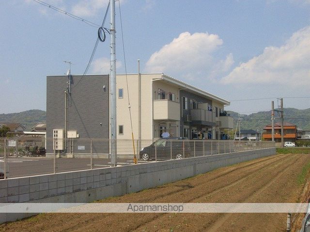 サンリットレジデンス大越の外観写真