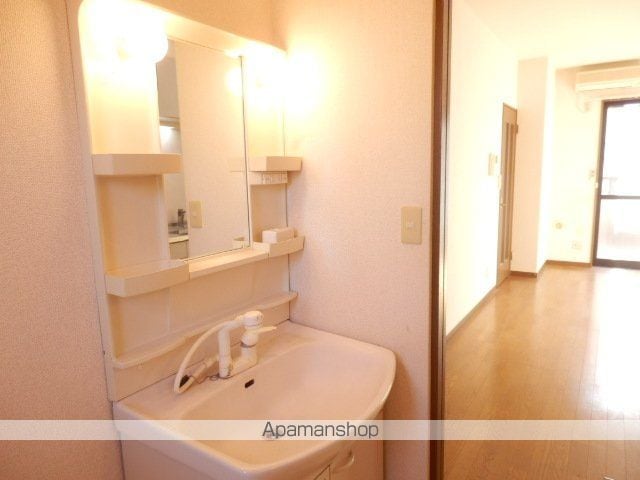 detached 東京都立川市柴崎町１丁目20-20

地図を見る