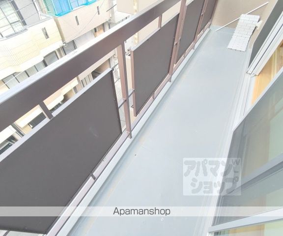 ロイヤルコート嵯峨の内装写真