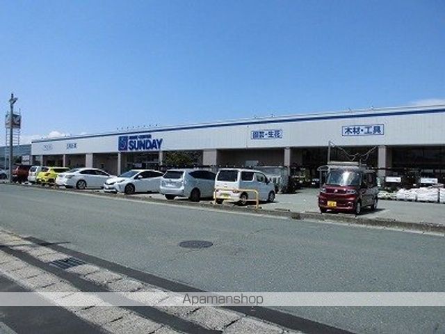 MIRAIの周辺写真