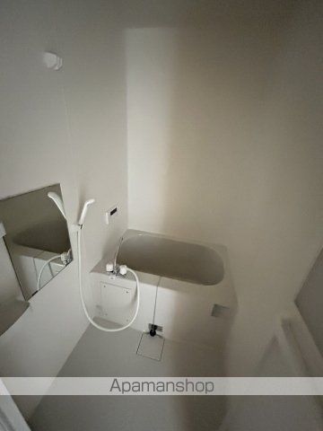 COLLINA中山新町の内装写真