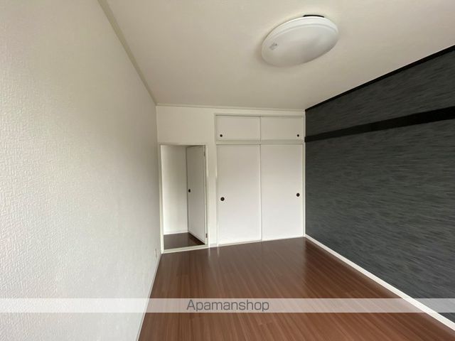 セレッソ吉岡 B棟の内装写真