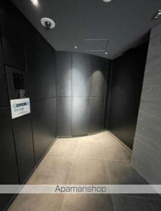 ザ・パークハビオ新高円寺[2LDK/73.45m2]の共用部2