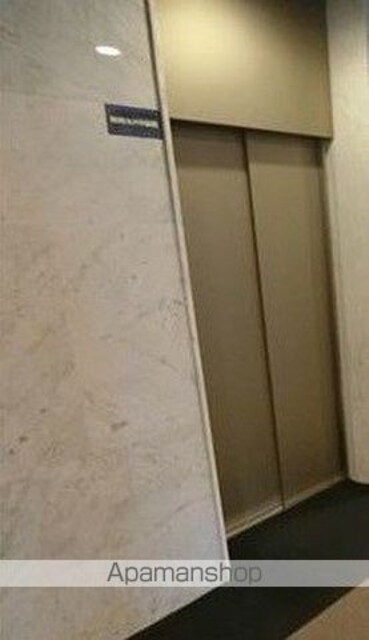 グランカーサ新宿御苑[1R/27.87m2]の共用部6