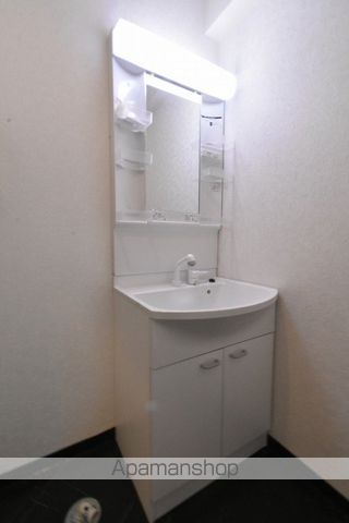 ロイヤルレインボー平岸 B棟の内装写真