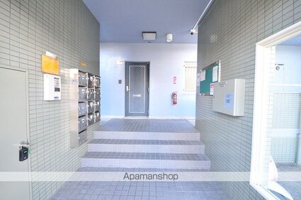 プライメリー岡島[3LDK/60.75m2]の共用部3