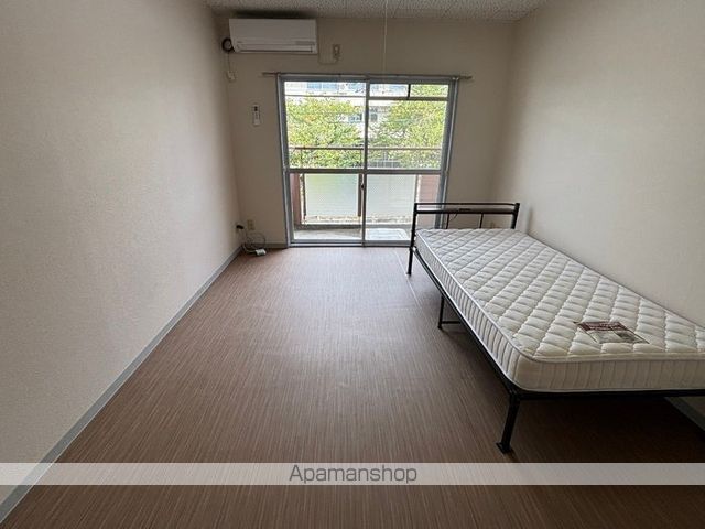リバーハイツ豊岡の内装写真