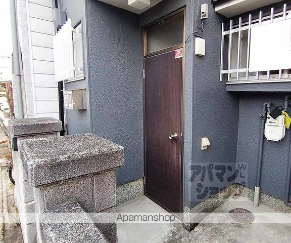 北花山市田町貸家の玄関写真