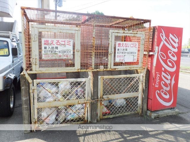 ダウンタウン益吉の外観写真