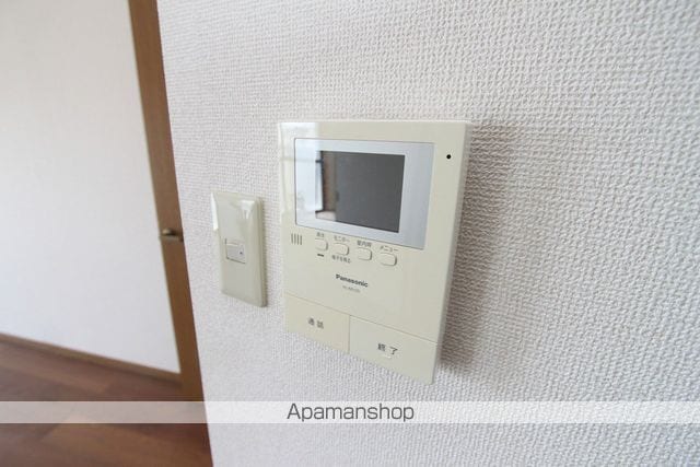 ナイスモア中島の内装写真