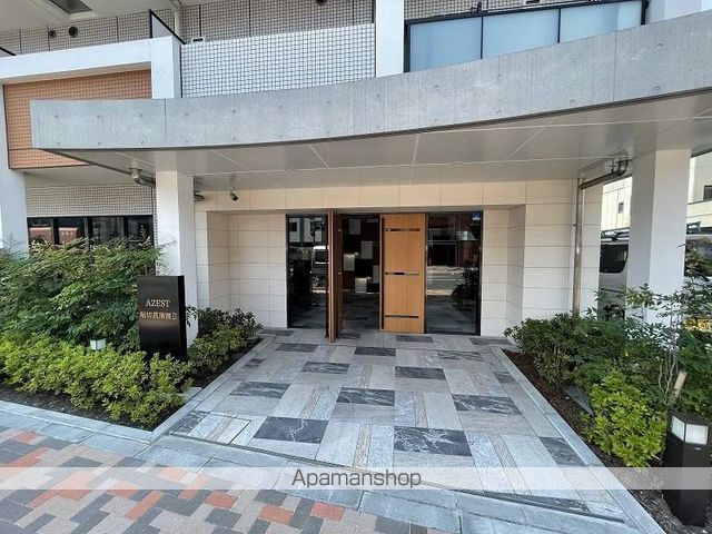 AZEST堀切菖蒲園IIの玄関写真