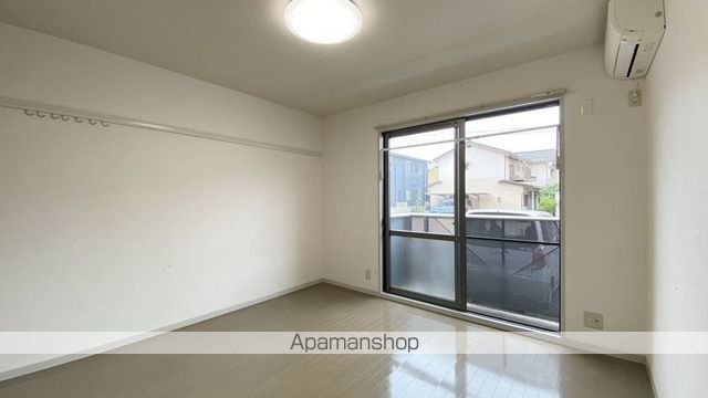 シャーメゾン奥村の内装写真