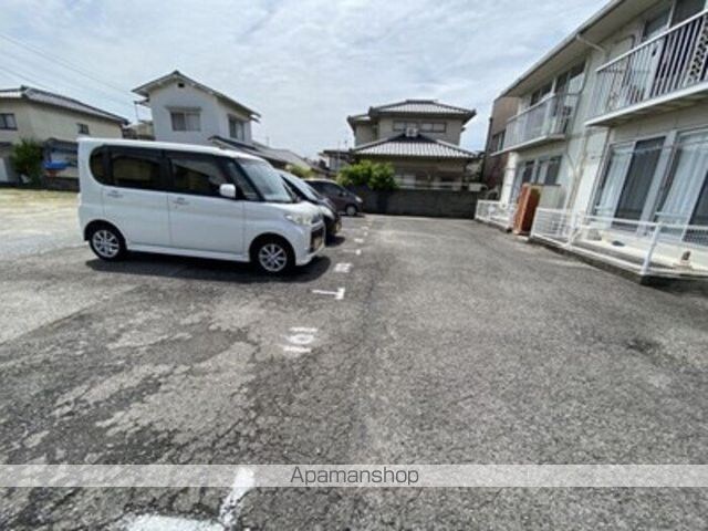 ピュアビレッジ　本田[3DK/46.24m2]の駐車場