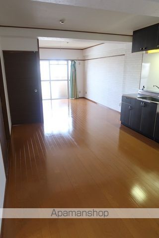 レジデンス 萩の内装写真