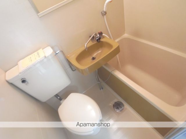 紫野上柏野町マンションの内装写真