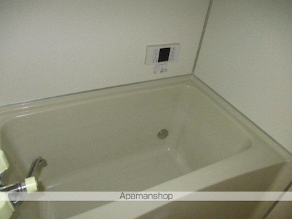 Ｋ＆ＲⅡ[2K/34.78m2]のバス