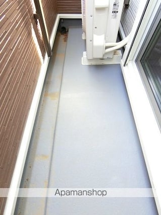 Ｅｍｉｎｅｎｃｅ　Ｃｏｕｒｔ[1LDK/33.39m2]のバルコニー