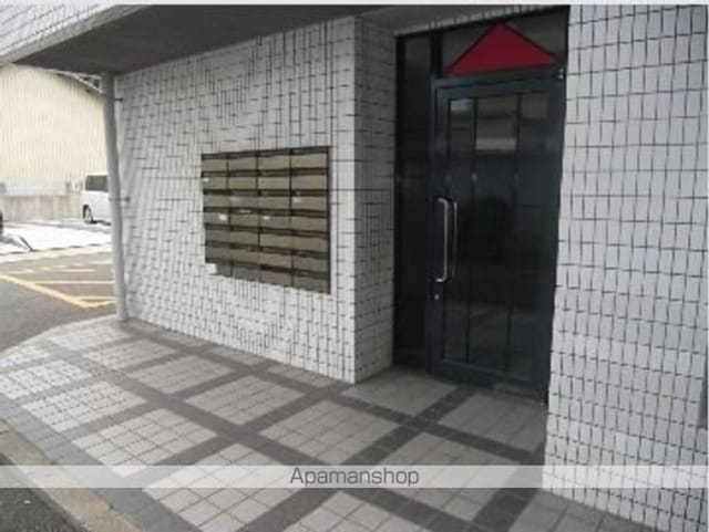 プレミール石川[3LDK/63.1m2]のエントランス