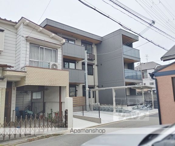 D-ROOM伏見駅前の外観写真