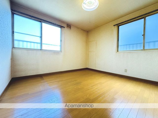 コーポサンフラワーAの内装写真