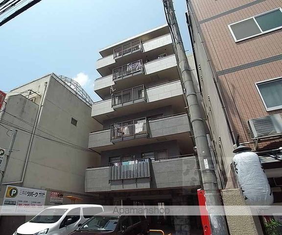オパス四条の外観写真