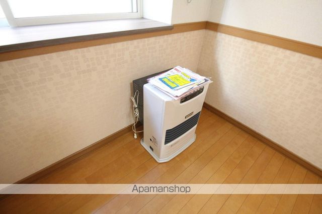 セブネイト栄通の内装写真