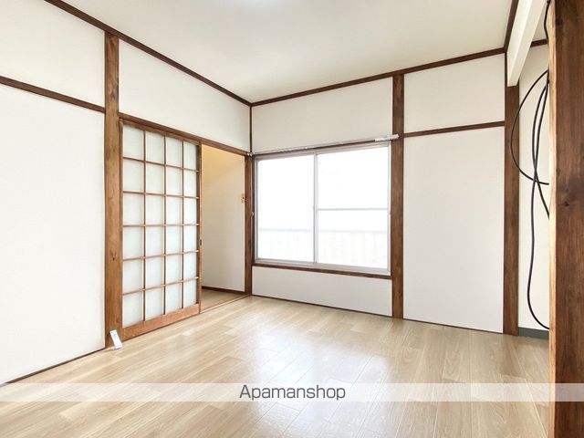 南新屋戸建ての内装写真