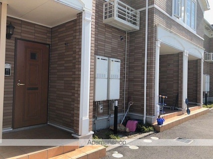 ソレイユ　イズミⅠ[1LDK/44.18m2]のエントランス1