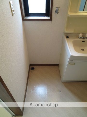 エメラルパークIIの内装写真
