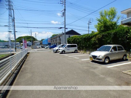 愛媛県今治市馬越町３丁目[1K/25.29m2]の駐車場