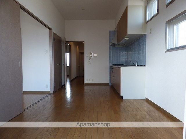 エレガンス川上の内装写真