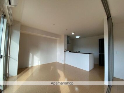 ウィステリア太田[2LDK/58.07m2]のリビング・居間