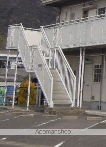 駅前ハイツIの外観写真