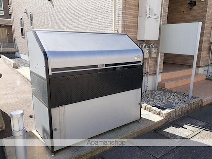 メゾンドゥコルーテ月見[1R/36.25m2]の共用部